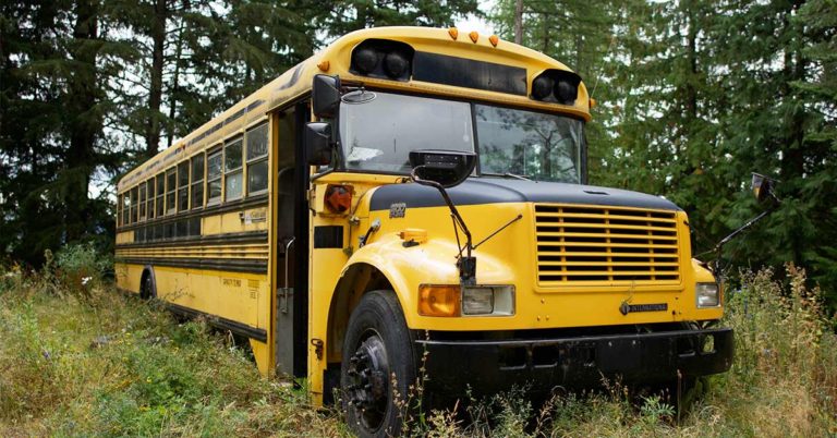 Next Stop for Retired School Buses: Tiny Houses for Homeless Families - Featured image