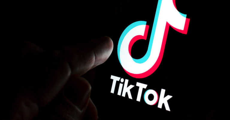 TikTok Is Watching You – Even If You Don’t Have an Account - Featured image