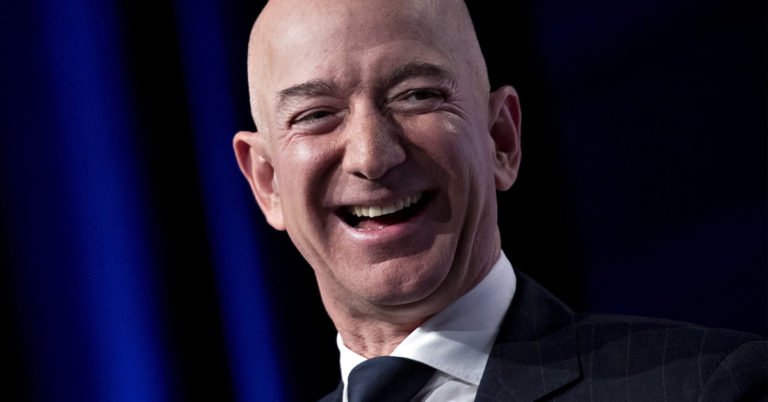 Someone Asks Why Billionaires Don’t Use Their Money To Solve World Problems, This User Explains It Perfectly - Featured image