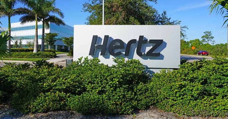 Man sues Hertz over receipt that cleared him of murder - Featured image