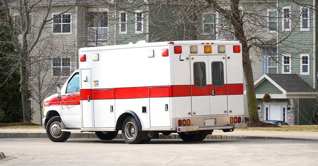 Man Converts Ambulance Into Tiny Home on Wheels for $13,000 - Featured image