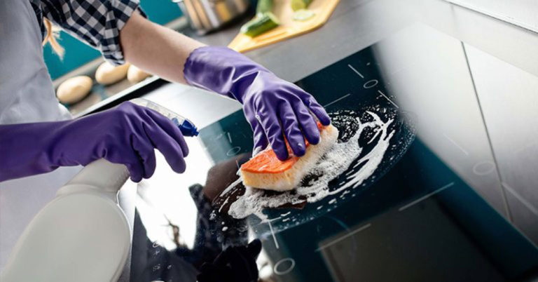 Anxiety Makes People Clean Obsessively - Featured image