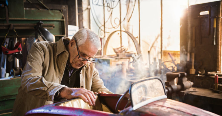 The Inventor of a ‘Water-Powered Car’ That Died In A Restaurant Yelling ‘They Poisoned Me’ - Featured image