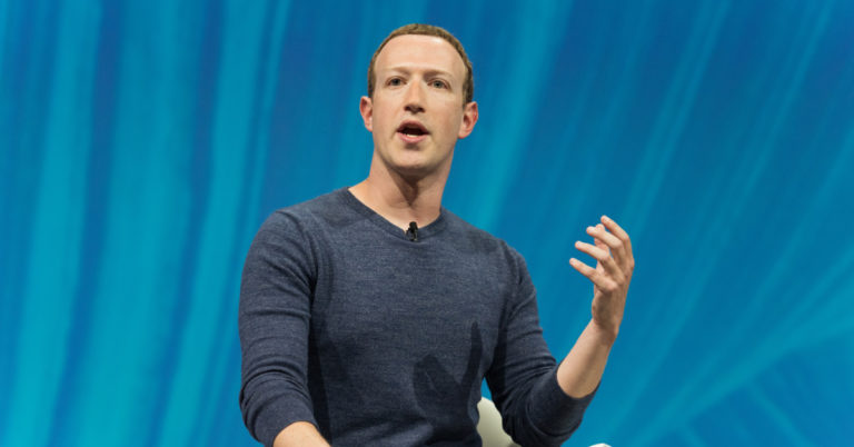 Facebook Says It’s Your Fault That Hackers Got Half a Billion User Phone Numbers - Featured image