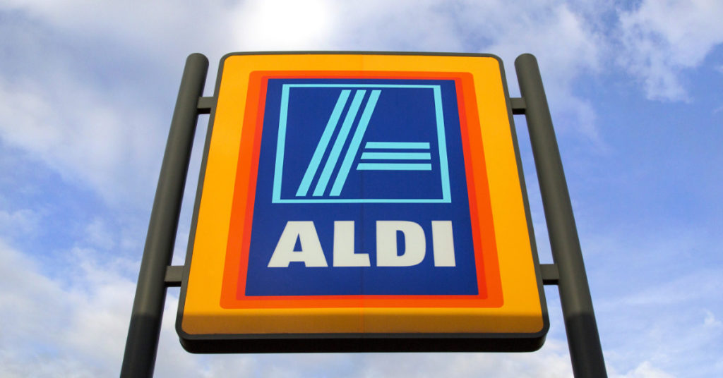 Aldi investigates claims live snake found in bag of lettuce - Featured image