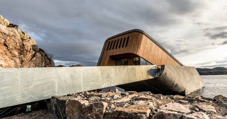 Underwater Restaurant in Norway Has Been Completed and it Looks Out Of This World - Featured image
