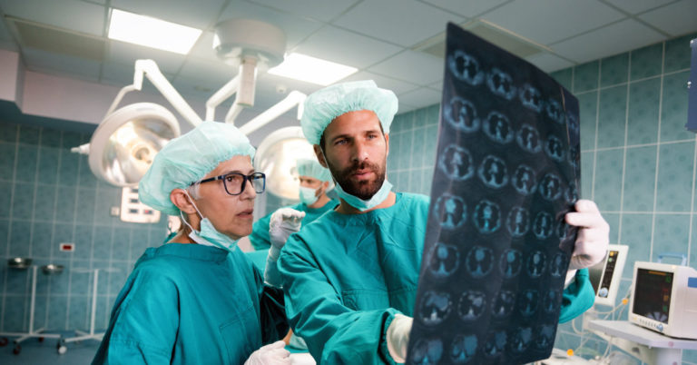 Doctors investigate mystery brain disease - Featured image