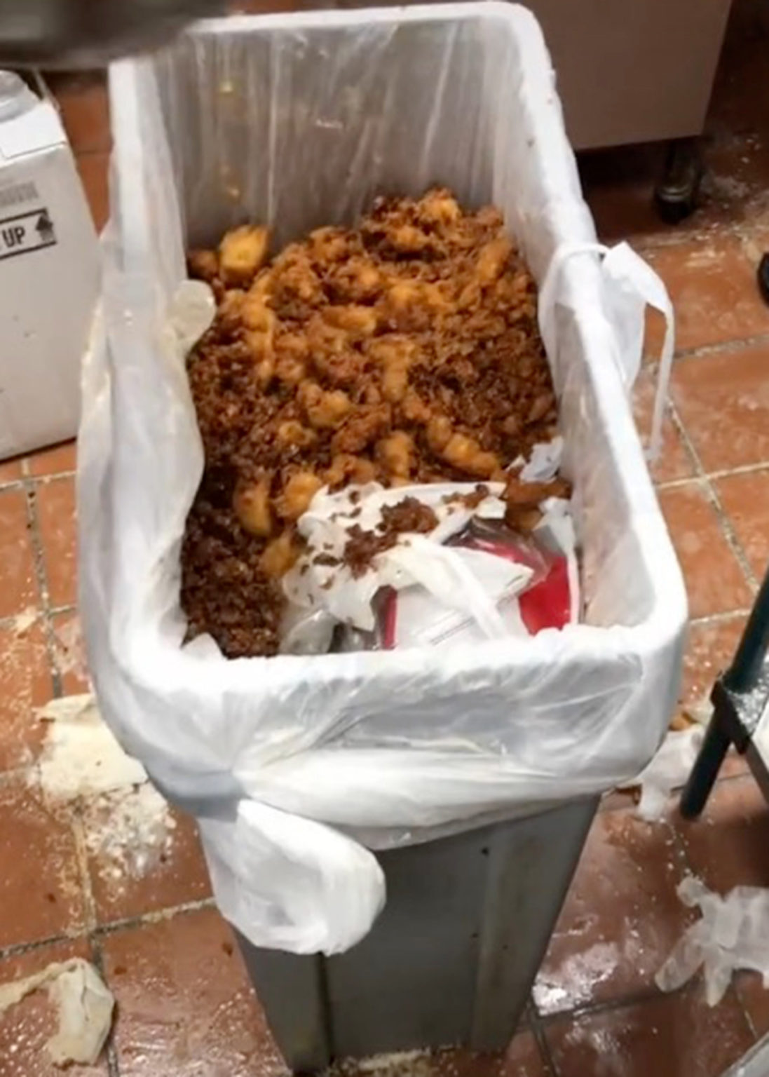 People Are Upset By Video Of Chick-fil-A Nuggets Being Trashed : The ...