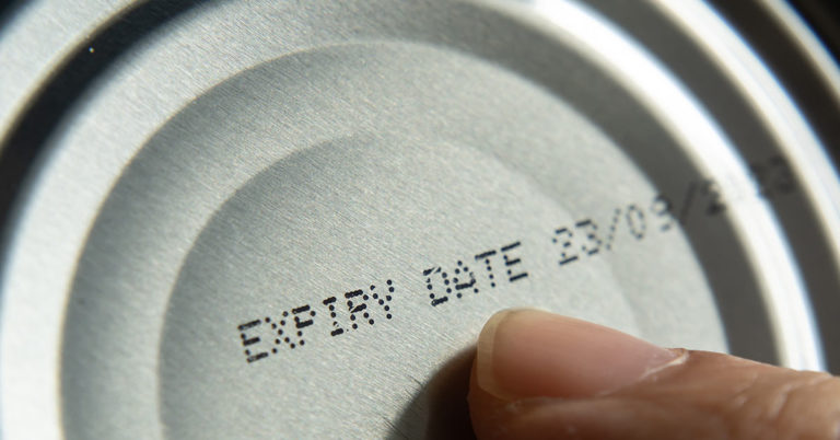 How to Tell Whether Expired Food Is Safe to Eat - Featured image