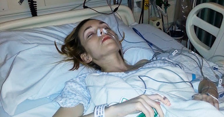 How Harmful Is Black Mold? One Woman’s Symptoms Highlight the Potential Dangers - Featured image