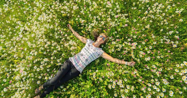 Ecosexuals Believe Having Sex with the Earth Could Save It - Featured image