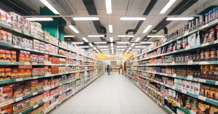 Have You Ever Wondered Why Grocery Stores Have No Windows? - Featured image