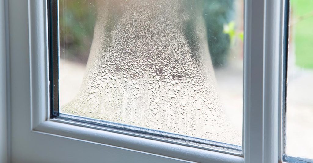 Simple hack gets rid of condensation in mere minutes - Featured image