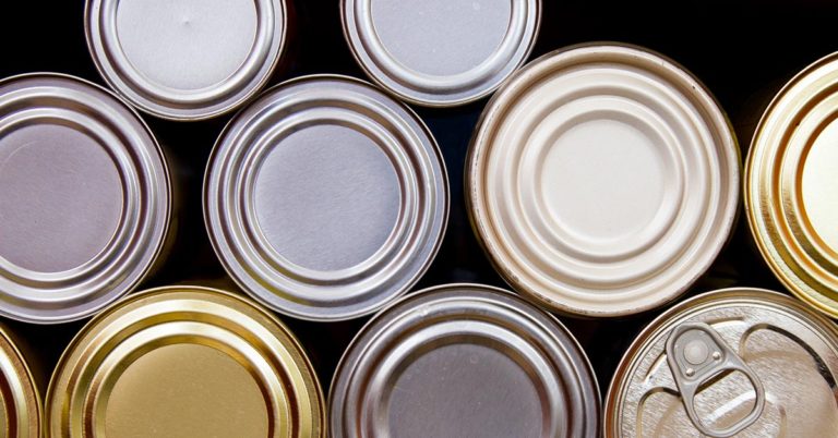 Prepping: 15 Survival Foods To Always Keep Around The House Just In Case - Featured image