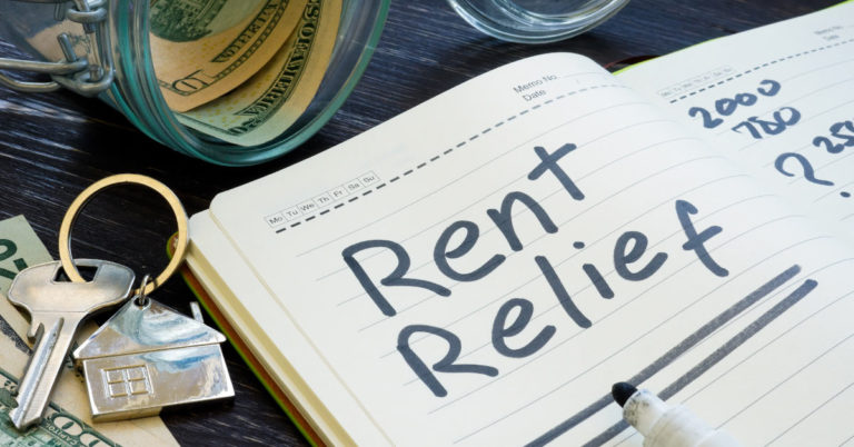 Landlord Canceled Rent For Hundreds Of Tenants So They Could Afford Food – I Think He Deserves Our Recognition - Featured image