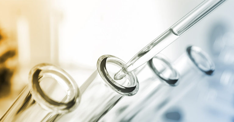 Scientists Have Developed Liquid Solar Energy System That Can Store Electricity For 18 Years - Featured image