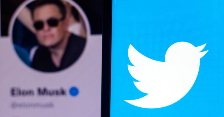 Elon Musk Reaches Deal to Buy Twitter - Featured image