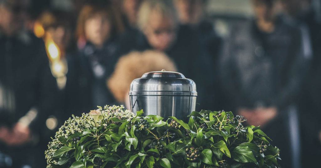 Woman whose skin grew too fast for her body dies aged 32 - Featured image