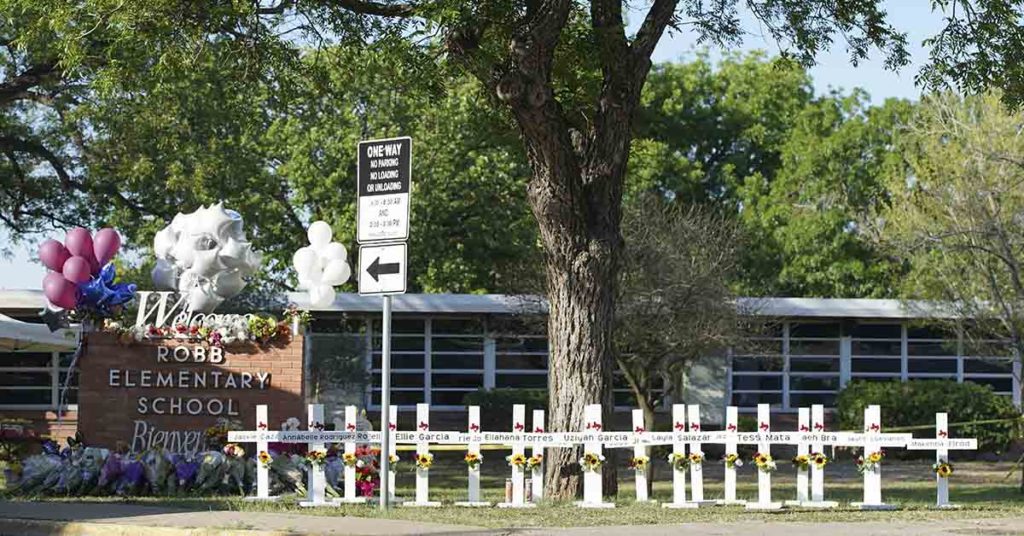 11-year-old smeared friend’s blood on herself in order to survive massacre - Featured image