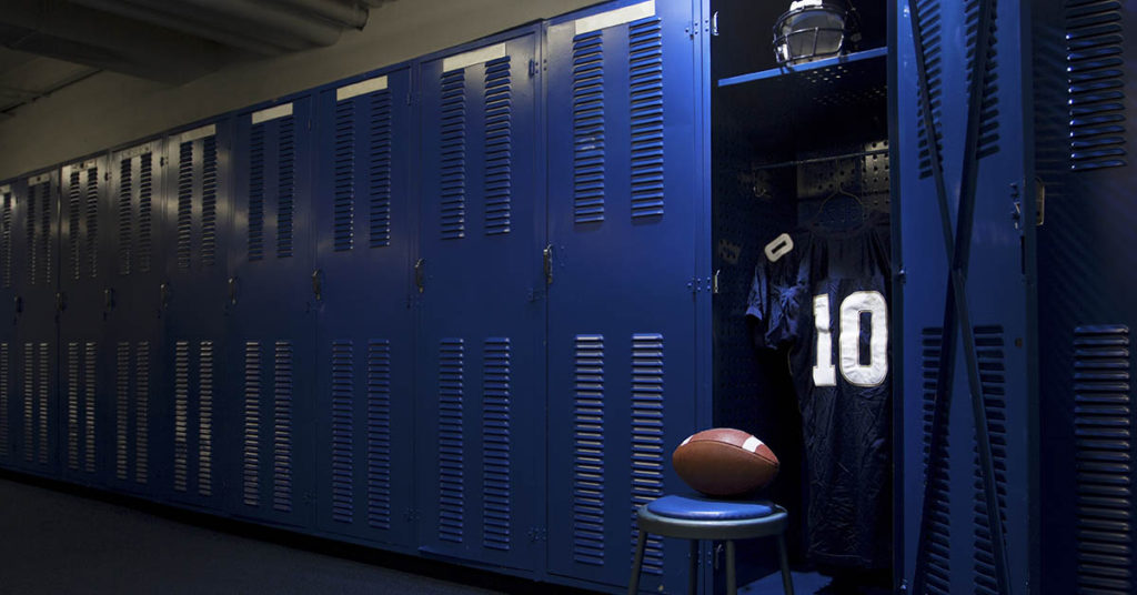 Ex-football player acquitted of murder in beating of gay man who posed as woman during sex act - Featured image