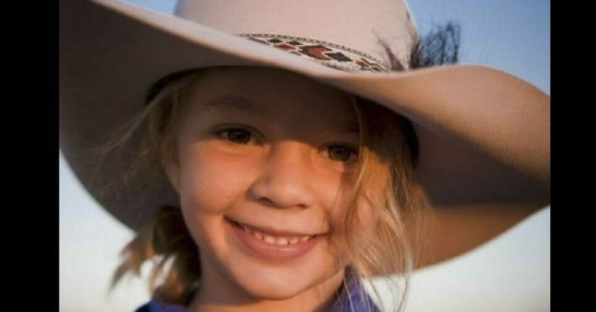 Young girl kills herself age 14 days later dad invites her bullies to