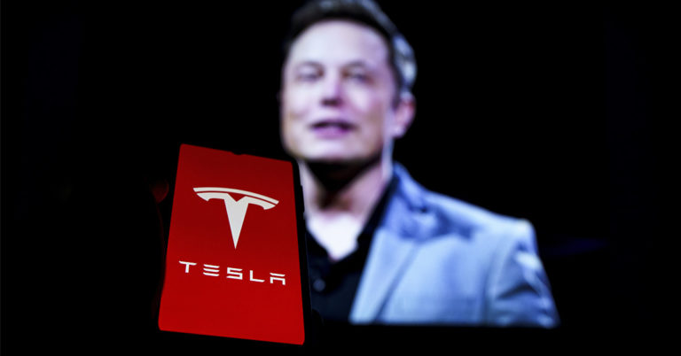 Elon Musk’s Child Tells Court She No Longer Wants ‘To Be Related’ To Her Dad - Featured image