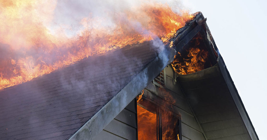 Stunning Amount Of Money Pours In For Hero Pizza Man Who Saved 5 From Burning House - Featured image