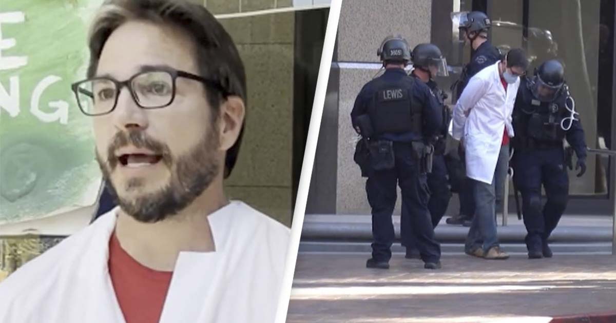 NASA Scientist's Emotional Appeal Just Before Being Arrested : The