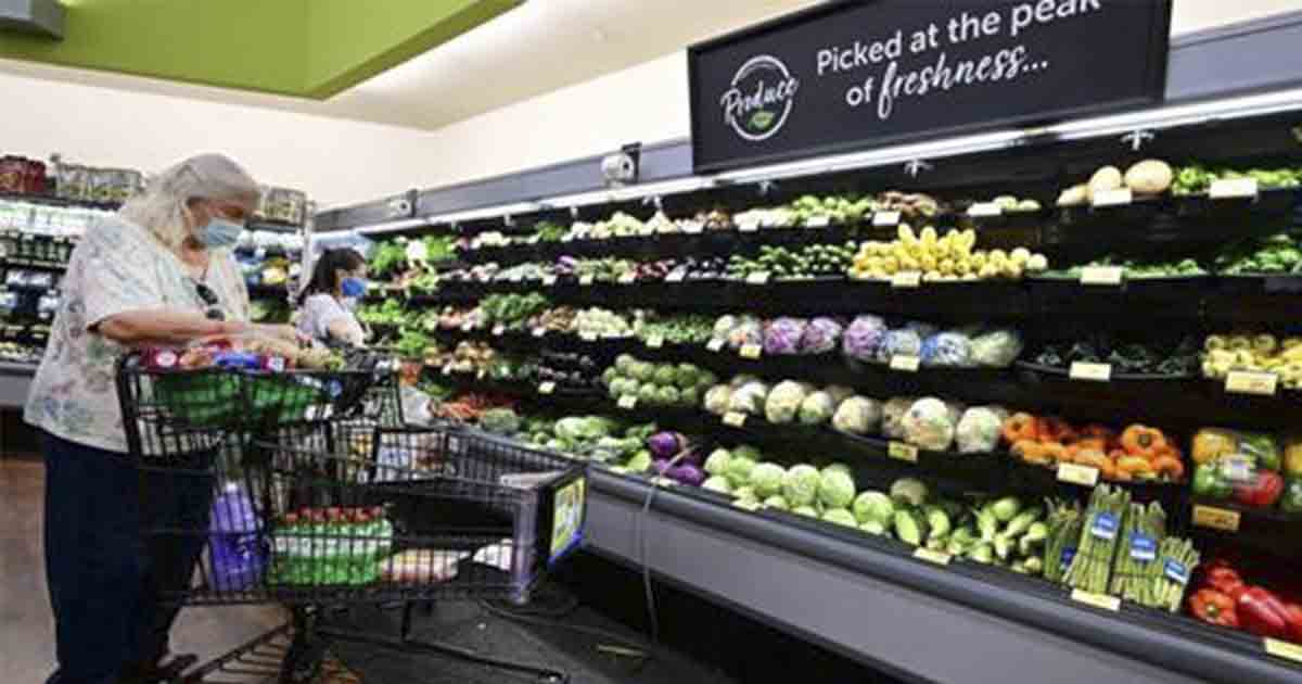 The standard American diet is deadly. Here are 7 ideas to start eating