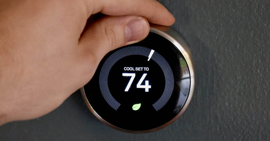 22,000 Homes Have Their Thermostats Locked In Hot Weather Over ‘Energy Emergency’ - Featured image