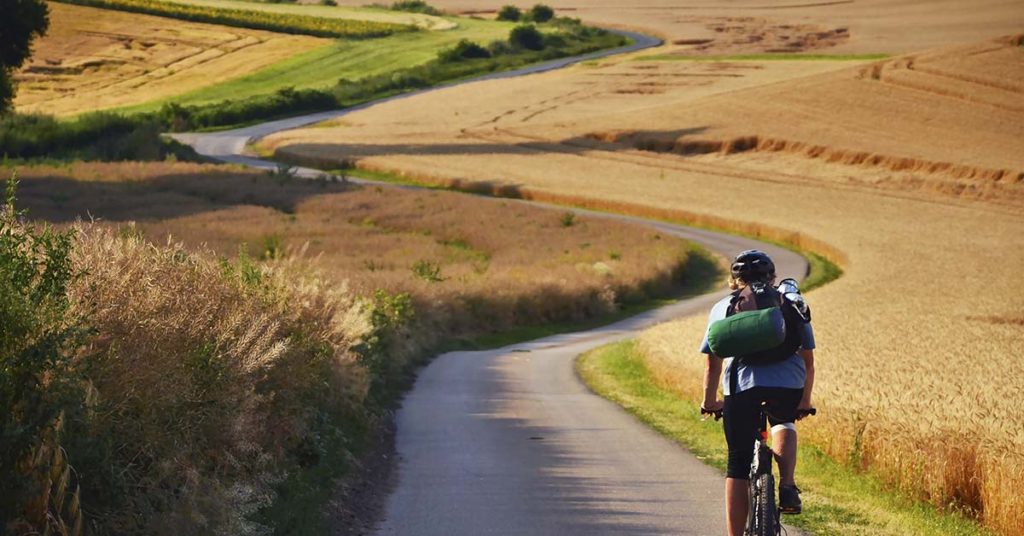 Man Calls Work ‘Unnatural’, Goes On Permanent ‘Vacation’ - Featured image