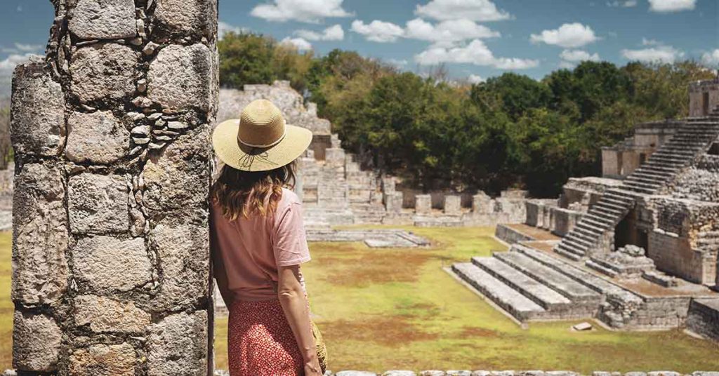 Angry mob ‘calls for tourist to be sacrificed’ after she climbs ancient Mayan pyramid - Featured image