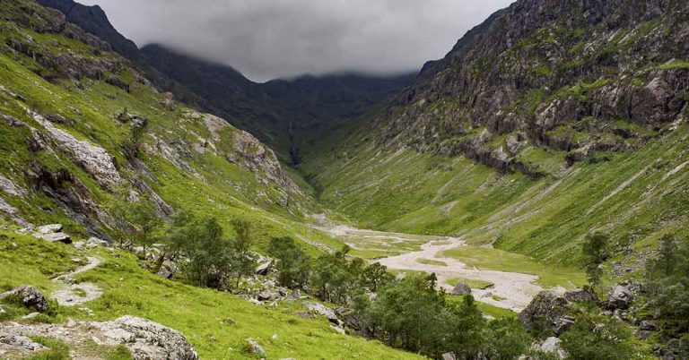 Before and after photos reveal stunning transformation of Scottish valley - Featured image