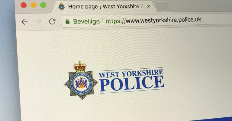 Police warn public to not approach man with half an ear - Featured image