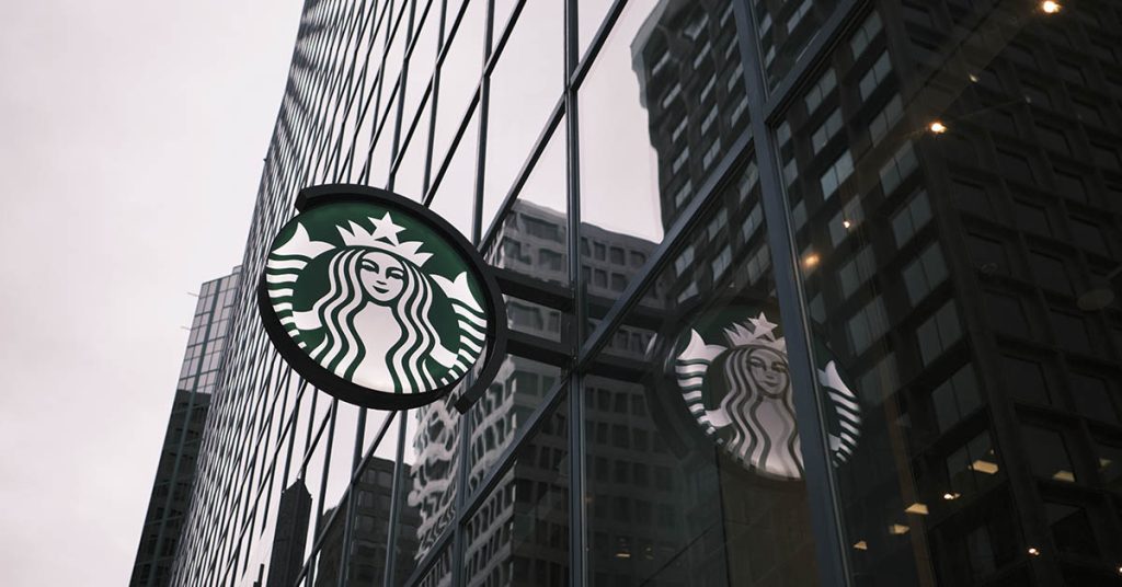 Starbucks CEO Says He’ll Work A Shift At The Company’s Cafes Once A Month - Featured image