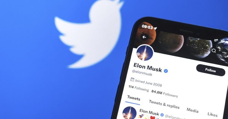 ‘You don’t know what you are talking about’ Elon Musk Humiliates Journalist - Featured image