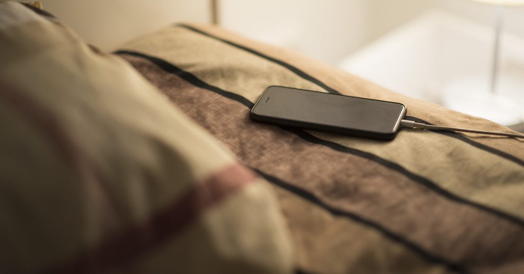 Why You Shouldn’t Charge Your Phone Overnight - Featured image