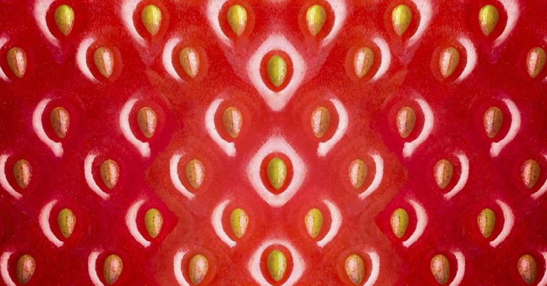 Video Of Strawberry Under A Microscope Is Here To Ruin Your Day - Featured image