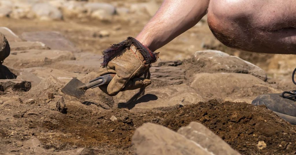 ‘Extremely rare’ and well-preserved 3,000-year-old Octagonal sword has been discovered in Germany - Featured image