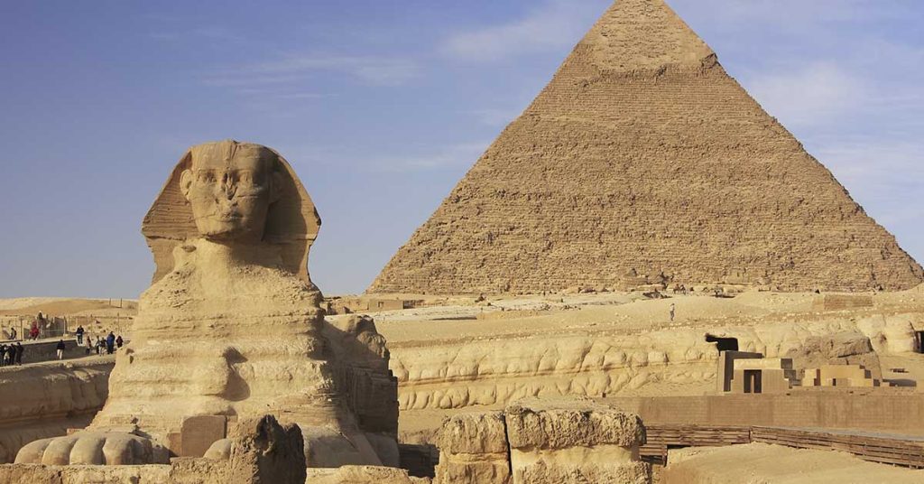 Video showing reality of Egyptian Pyramids may discourage some people from visiting - Featured image