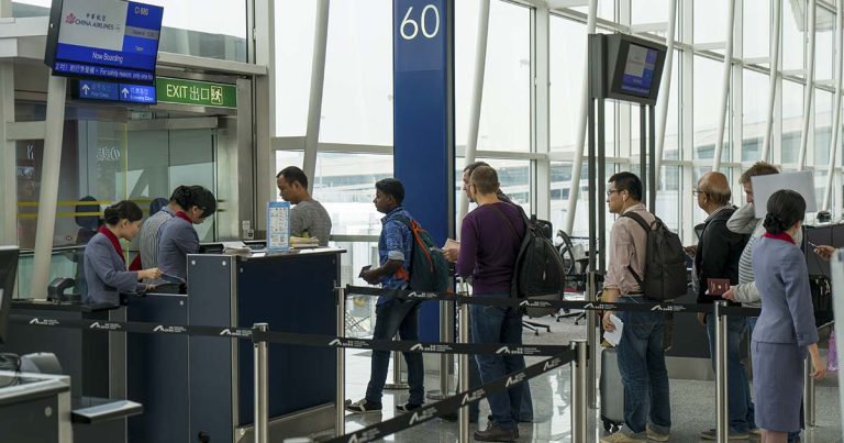 Airline bans teen from flying for three years after using ‘skiplagging’ scheme to save money - Featured image