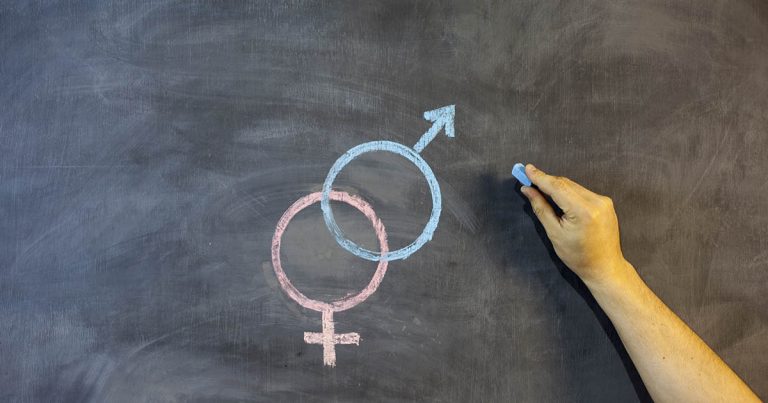 Father outraged over compulsory sex education lessons, pulls daughter from school - Featured image