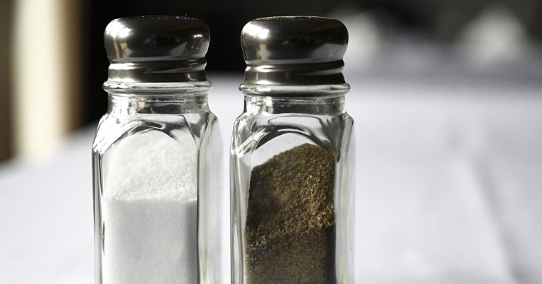 Employer uses ‘salt and pepper test’ during job interview to judge character - Featured image