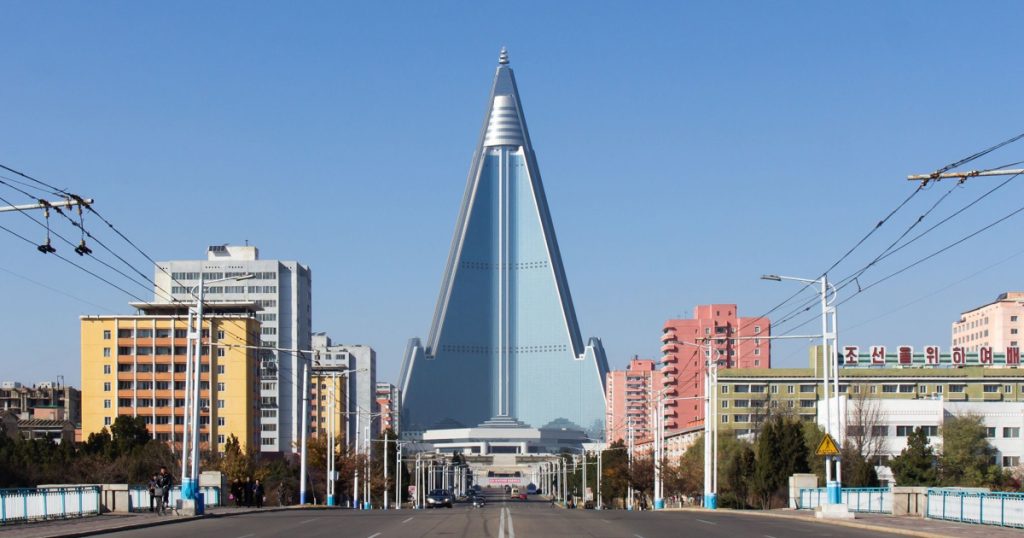 The Ryugyong ‘Hotel of doom’ that cost $750 million has never had a guest stay over - Featured image