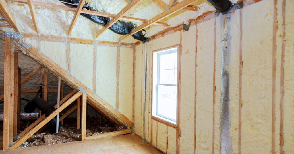Attick loft insulation partly isolated wall
