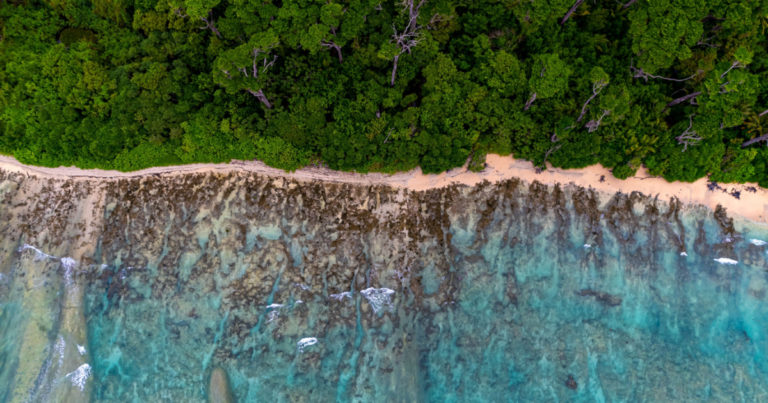 Drone Captures Extremely Rare Image of Uncontacted Tribe Cut Off From the World - Featured image