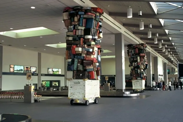 Lost luggage tetris tower