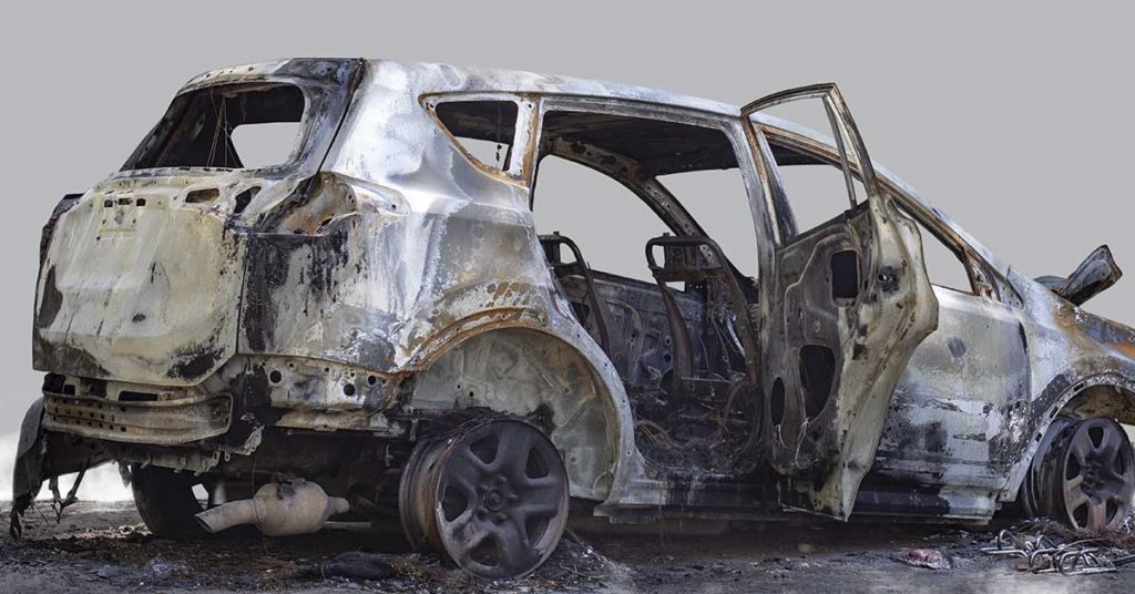Woman Who Showed Tumbler Full of Ice After Stint in Burning Car Is Offered a New Vehicle By Company - Featured image