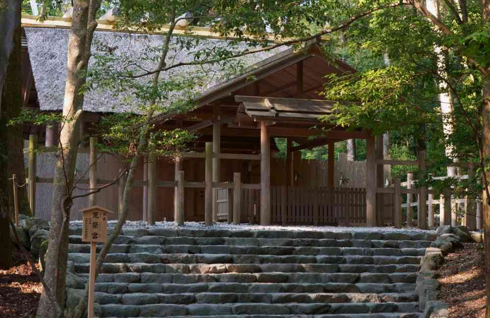 Situated in Japan, the Grand Shrine of Ise is a sacred Shinto shrine dedicated to the Solar Goddess, Amaterasu. 