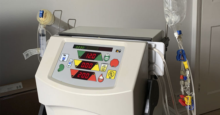 EV Power: Mother Uses Electric Vehicle to Run Son’s Dialysis During Blackout - Featured image